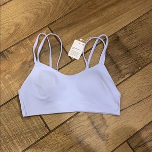 Lululemon like a cloud bra